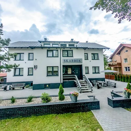 Skarbek Ilawa, Pokoje I Apartamenty