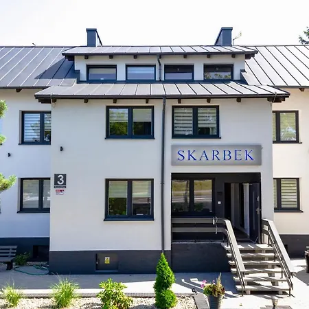Skarbek Ilawa, Pokoje I Apartamenty Holiday park *
