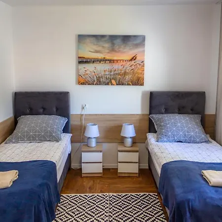 Skarbek Ilawa, Pokoje I Apartamenty * Ilawa