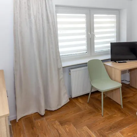 Skarbek Ilawa, Pokoje I Apartamenty * Ilawa