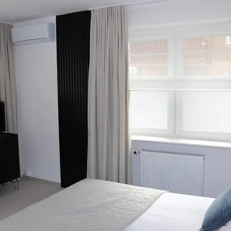 Skarbek Ilawa, Pokoje I Apartamenty