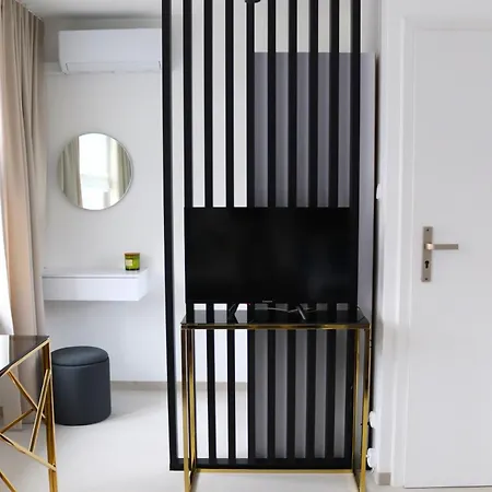 Skarbek Ilawa, Pokoje I Apartamenty