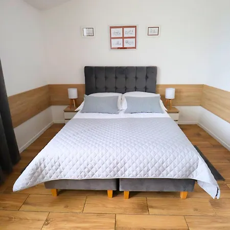 Skarbek Ilawa, Pokoje I Apartamenty Ilawa