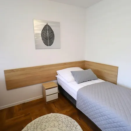 Holiday park Skarbek Ilawa, Pokoje I Apartamenty Ilawa
