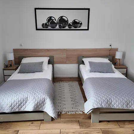 Holiday park Skarbek Ilawa, Pokoje I Apartamenty *
