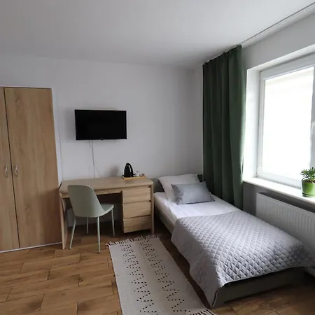 Skarbek Ilawa, Pokoje I Apartamenty Holiday park *