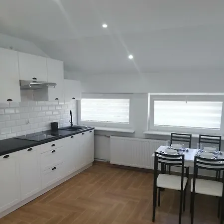Skarbek Ilawa, Pokoje I Apartamenty * Ilawa