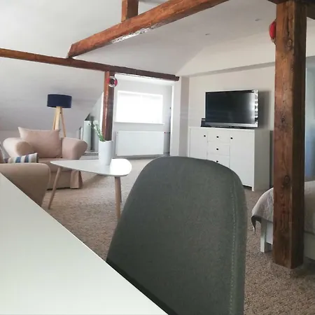 Skarbek Ilawa, Pokoje I Apartamenty Ilawa